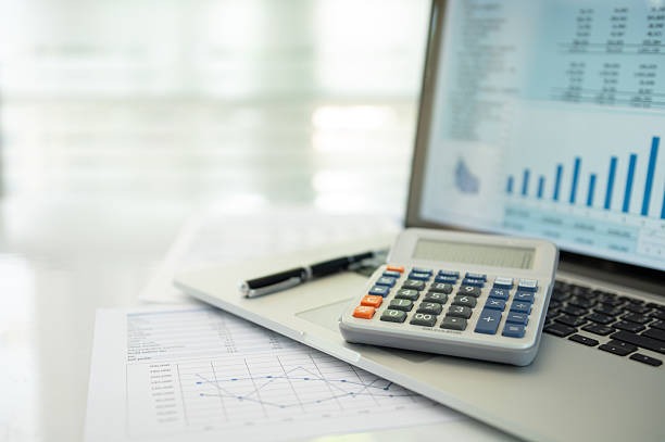 Business Analytics Degree: Build Data-Driven Decision-Making Skills